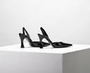 VICTORIA 1046  CHAROL NEGRO